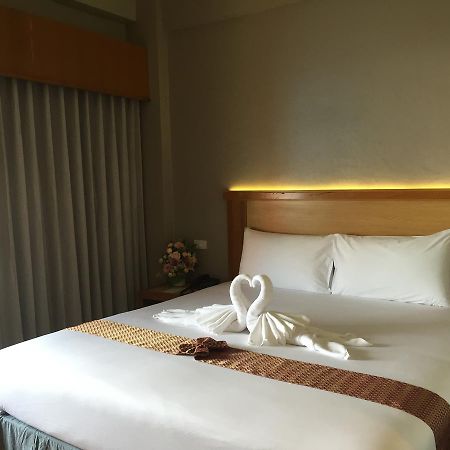 D-One Hotel Hat Yai Exteriör bild