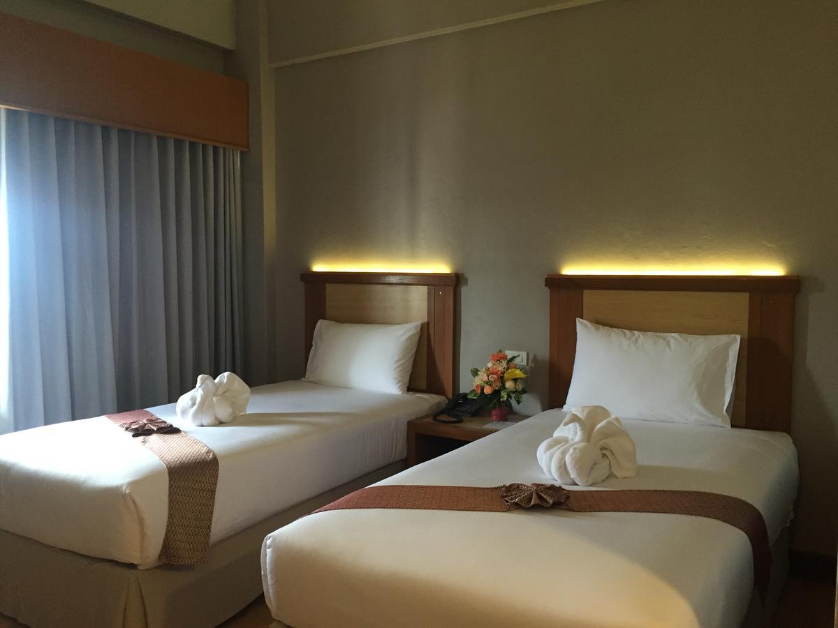 D-One Hotel Hat Yai Exteriör bild
